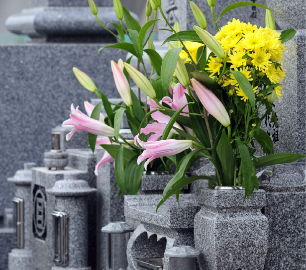 墓地・墓石事業